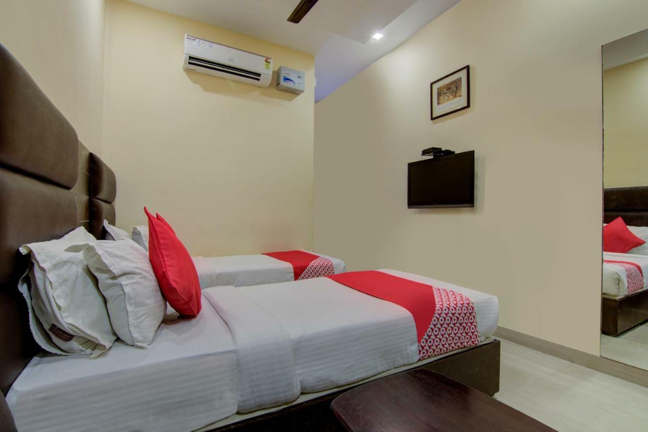 Hotel Sai International Chennai Exterior photo